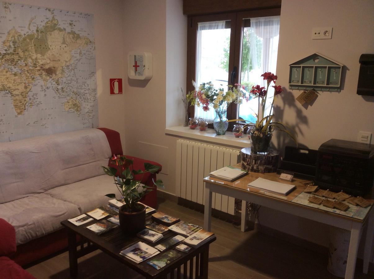 La Casa De Los Soportales Mansilla de las Mulas Eksteriør bilde